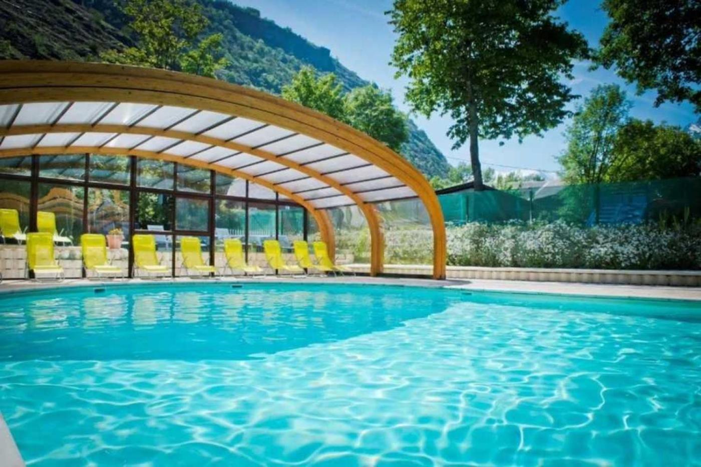 Camping 5 Etoiles - Piscine - Eeceff Le Bourg-dʼOisans Exteriör bild
